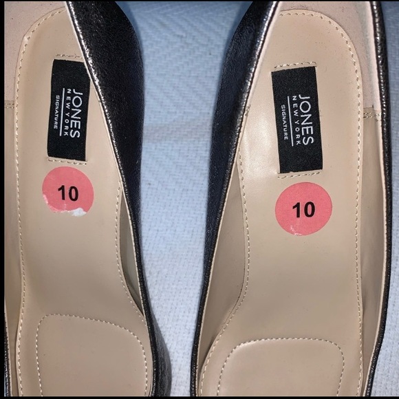 NWOT, Jones New York Heels, Size 10 - Picture 6 of 8